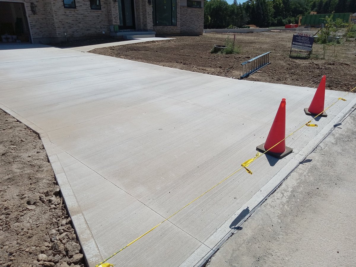 Construction work new driveway
